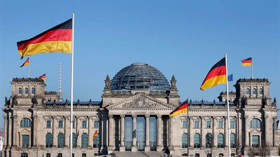 متحدث ‍باسم الحكومة الألمانية: برلين ستفحص ⁠بعناية حجم تجارتها مع ​إيران