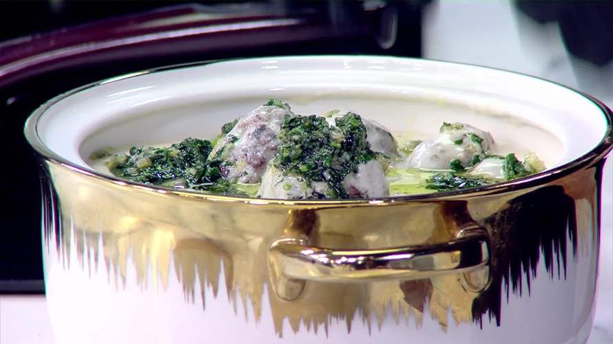 الكفتة باللبن مع الأرز وشوربة البطاطا على طريقة الشيف حنا طويل (فيديو)