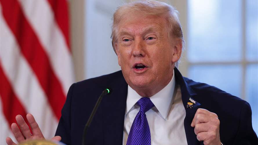 Trump says may slap tariffs on nations that don't back his Greenland plans