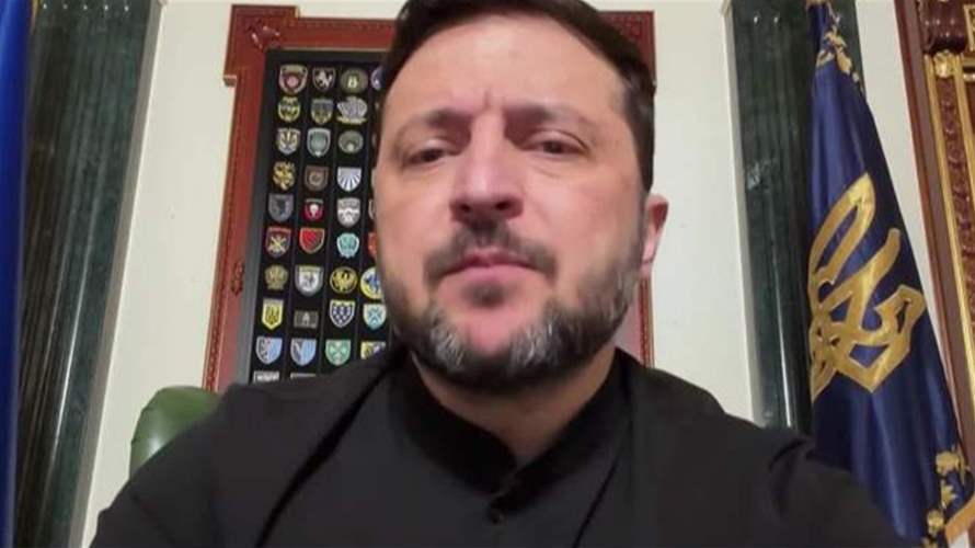 زيلينسكي يعول على مباحثات دافوس ويجدد تأكيد الحاجة لمنظومة جوية دفاعية