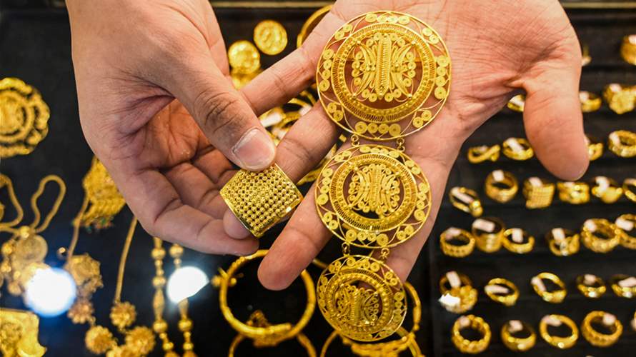 ارتفاع قياسيّ للذهب والفضة وسط مخاوف من تعرفات أميركية جديدة
