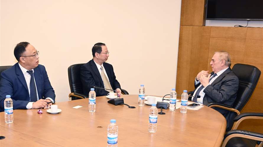 البستاني بحث والسفير الصيني في الإتفاقيّات التجاريّة ومع وفد الإتحاد الأوروبي في مشروع قانون الإنتظام المالي