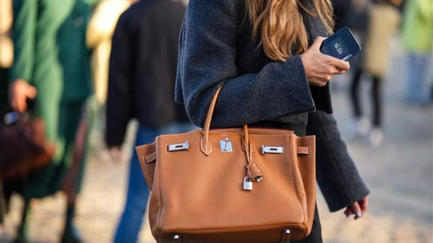 "أي شخص" قد يتمكن من شراء بيركين... بعد اتهامات بـ"مراقبة" الزبائن: هذا ما تعهدت به هيرميس