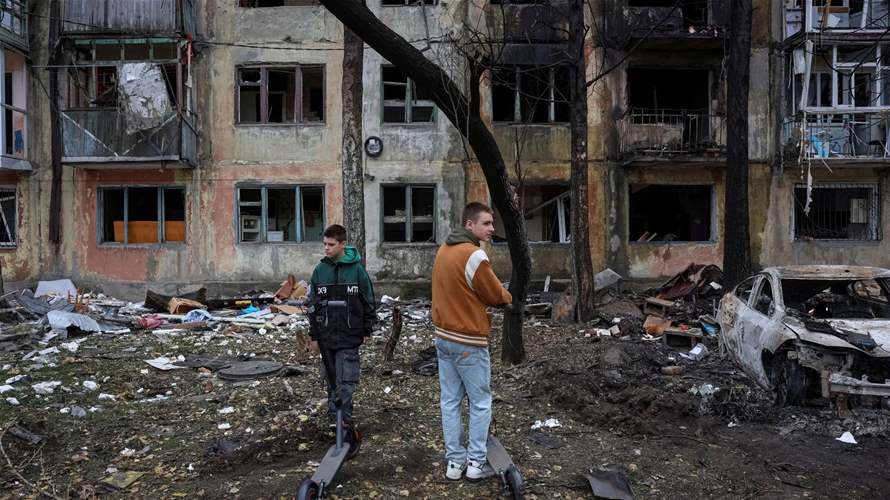 حاكم بيلغورود الروسية: القوات الأوكرانية شنت هجوما ضخما على البلدة 