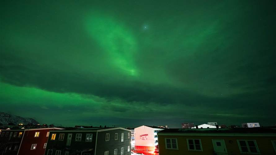 الكهرباء تعود إلى عاصمة غرينلاند بعد انقطاعها جراء رياح عاتية