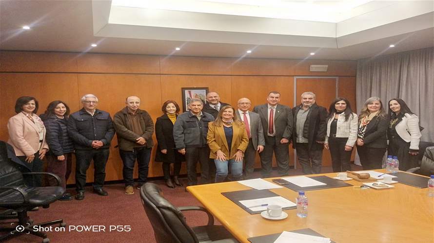 اجتماع لتجمع نقباء المهن الصحية... بخاش: مؤتمر السياحة الطبية سينعقد في أيار المقبل