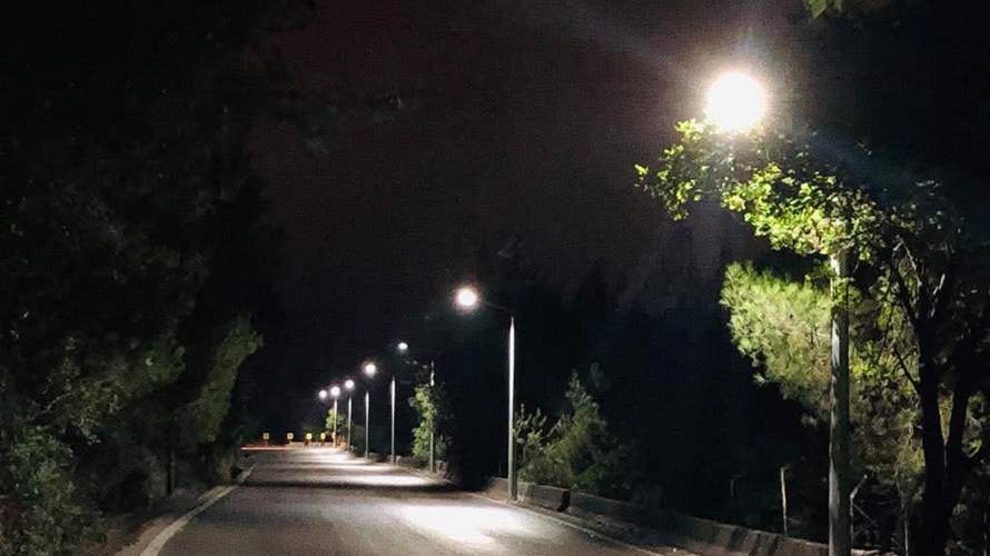 النائب فريد البستاني يتابع موضوع إعادة إضاءة طريق الشوف 