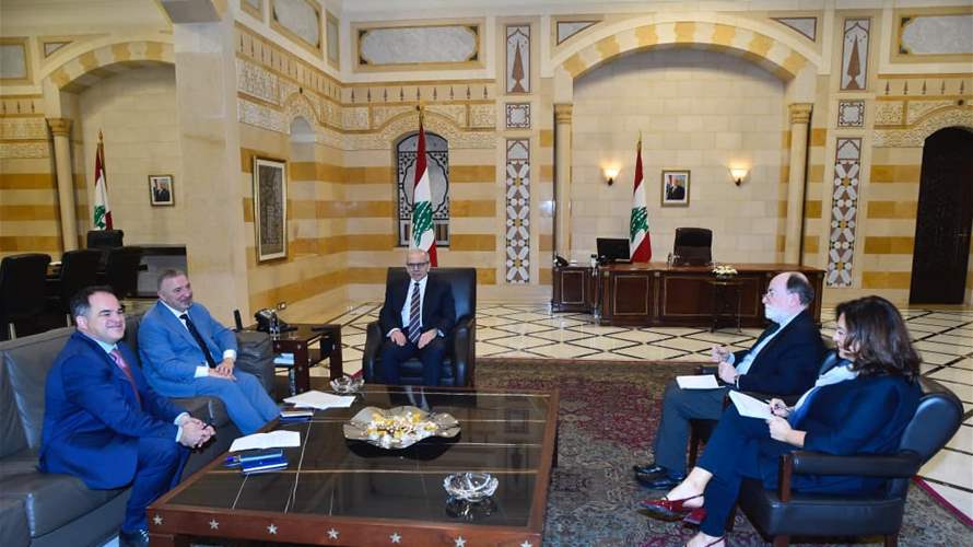 رئيس الحكومة يلتقي وفد البنك الدولي لبحث مشاريع ممولة ودعم التعافي الاقتصادي