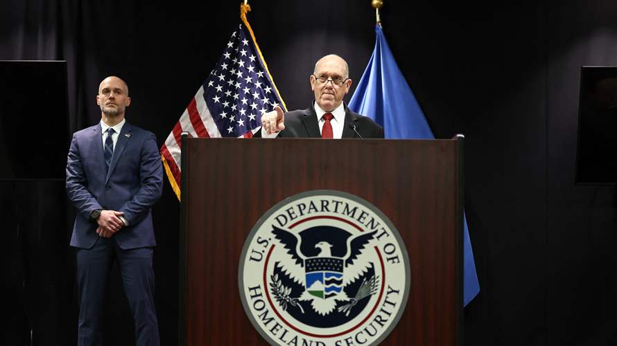 موفد ترامب في مينيابوليس يعلن سحب 700 من شرطة الهجرة فورا