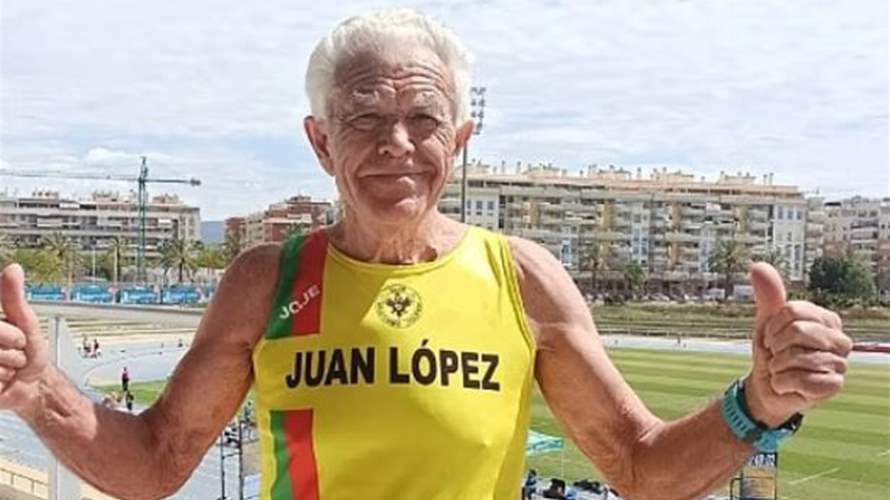 أذهل العلماء بجسمه الرياضي وقوامه العشريني... إليكم ما حصل مع هذا الرجل الثمانيني!