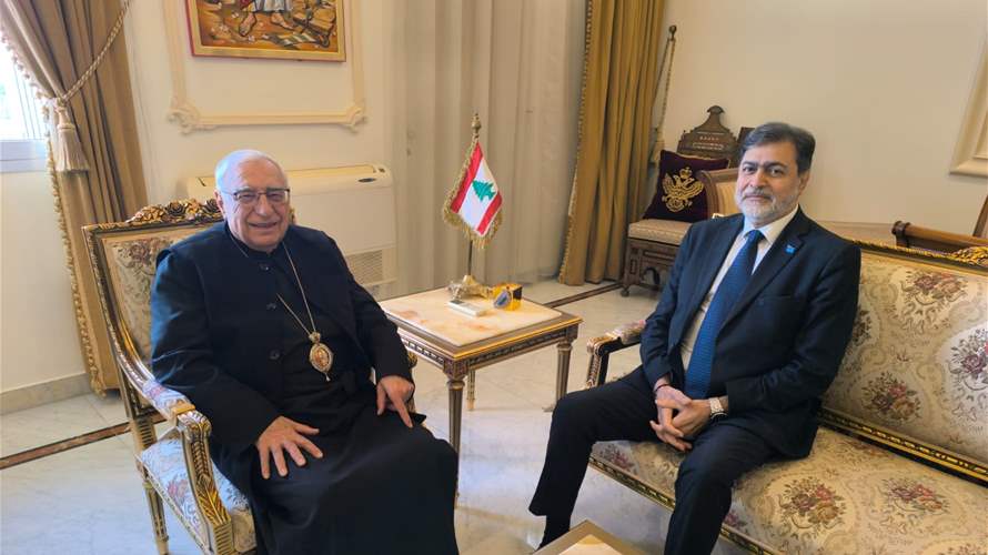 العبسي يعرض لتحديات قطاع المحروقات مع البركس ويلتقي القنصل ابو رجيلي