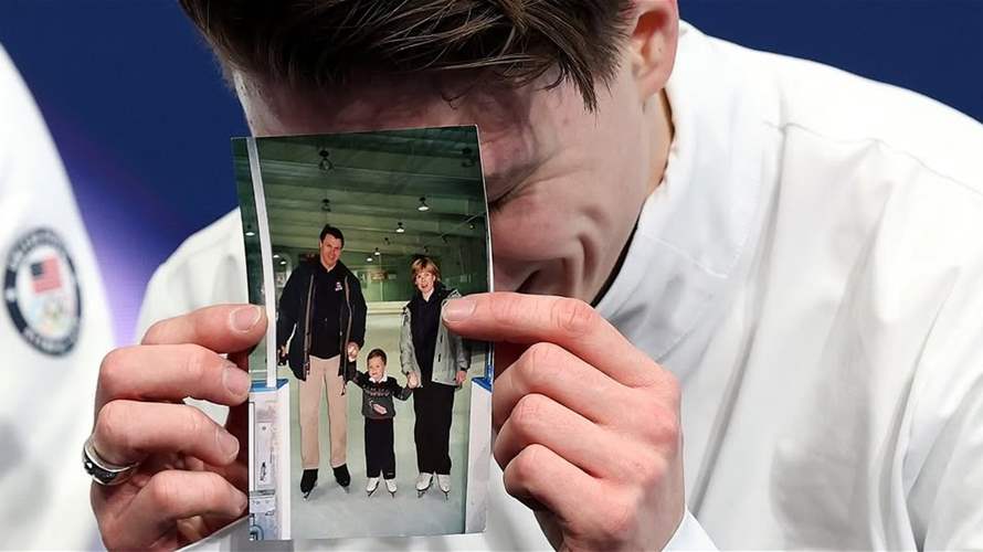 مشهد مؤثر بأولمبياد 2026: :"لم أعرف ما إذا كنت سأبكي أو أضحك"... المتزلج ناوموف لوالديه الراحلين: هذا من أجلكما