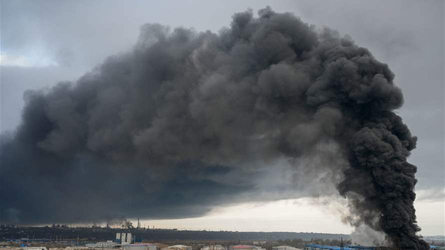 مقتل شخص وإصابة 6 في غارة روسية على ميناء أوكراني