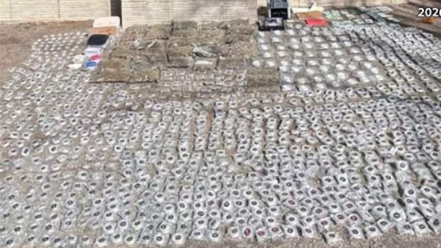 الجيش: عملية دهم وضبط كمية كبيرة من المخدرات ومبلغ مالي مزوّر