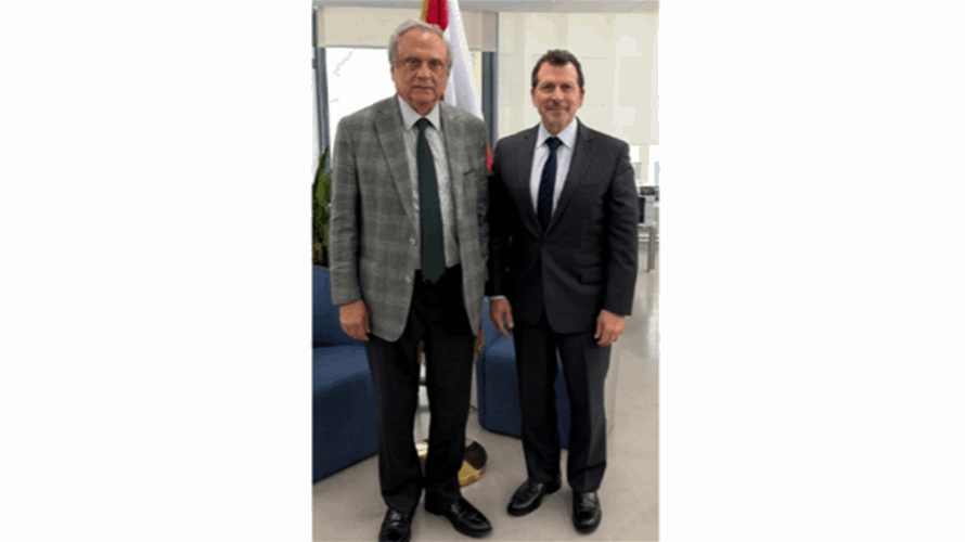 شحادة يعرض مع حبيب رقمنة خدمات مصرف الإسكان