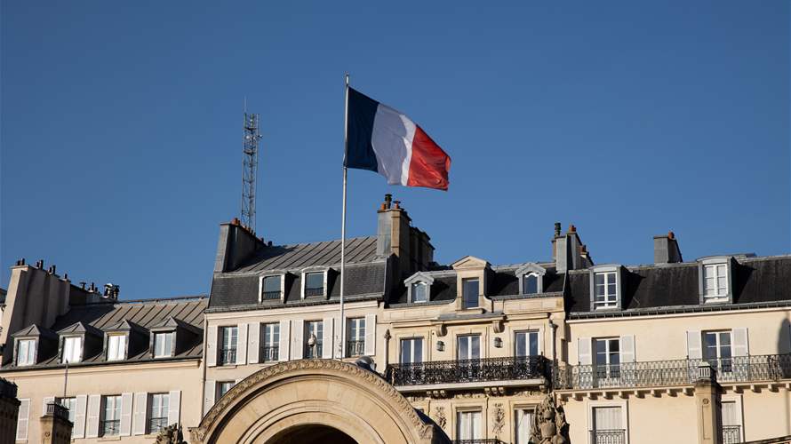 حزب "فرنسا الأبية" اليساري يخلي مقره في باريس بعد "تهديد بوجود قنبلة" 