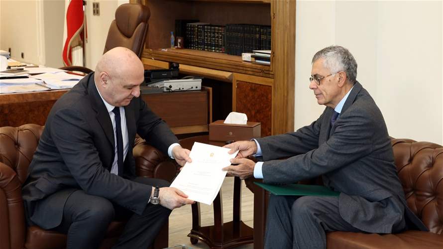 Lebanese President receives invitation to visit Brazil