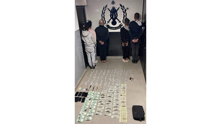 مداهمة زوق مكايل... وتوقيف متورّطين بترويج مخدِّرات في مناطق كسروان