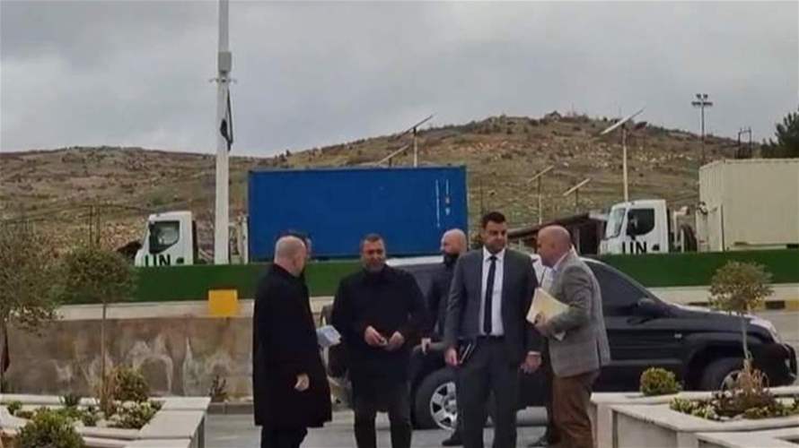 إجتماع مدير عام النقل مع السوريين لمتابعة قضية الشاحنات المبردة بين لبنان وسوريا...