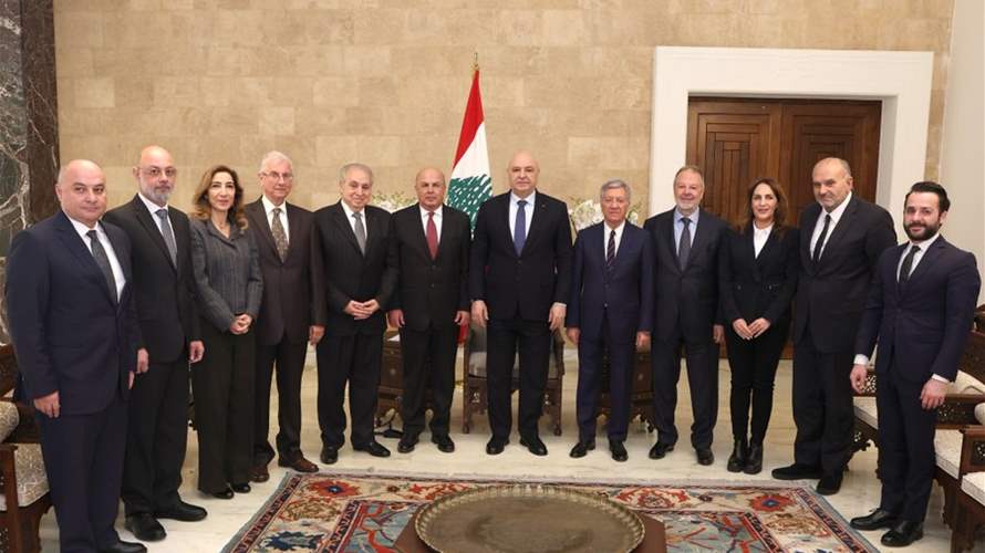 الرئيس عون استقبل وفد رجال الأعمال اللبناني-العماني وأشاد بثقة السلطنة بلبنان وشعبه والتقى وفدا من نقابة المهن البصرية