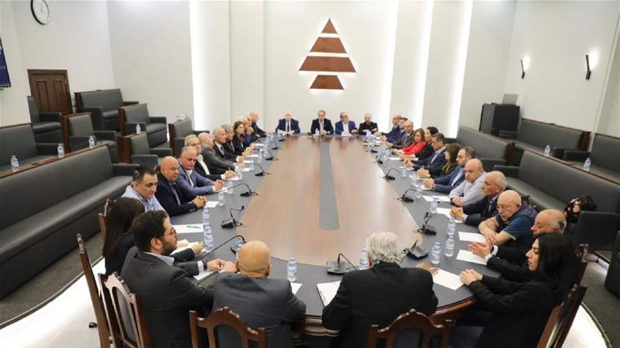 الكتائب: لا لجرّ لبنان إلى حرب جديدة ولحصر السلاح فورًا على كامل الأراضي اللبنانية