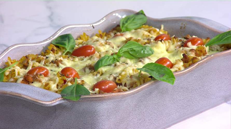 الباستا بالبشاميل والبولونيز... وصفة مميزة على طريقة الشيف فادي زغيب (فيديو)