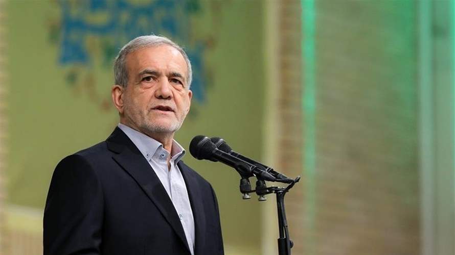 الرئيس الإيراني يؤكد مجددا معارضة طهران لصنع أسلحة نووية