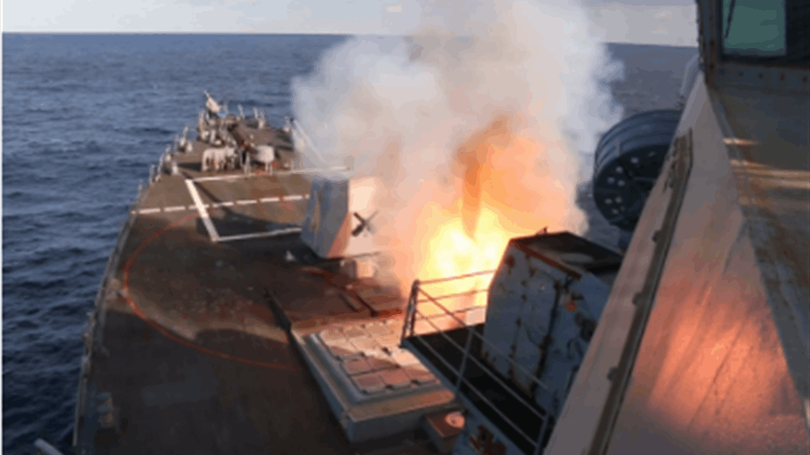 رويترز عن مسؤولين: أميركا تشن ضربة على سفينة حربية إيرانية قبالة سواحل سريلانكا