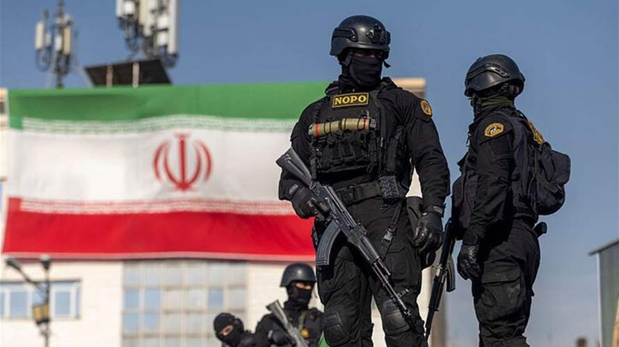 قائد الشرطة الايرانية يحذر من أن المتظاهرين سيتم التعامل معهم ك"أعداء"