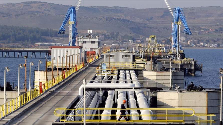 مسؤولان: العراق يطلب من حكومة إقليم كردستان السماح بتصدير نفط خام عبر خط أنابيب مع تركيا 