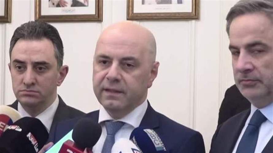 طعنان بقانون التمديد والكرى بالملعب الدستوريّ