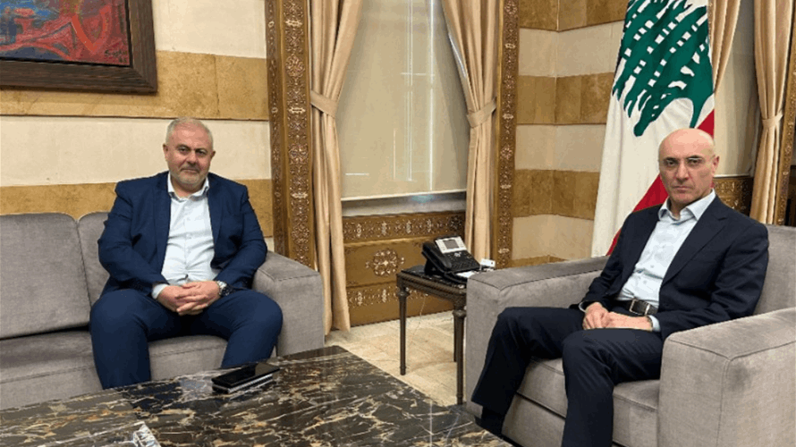 وزير الداخلية بحث مع عبود في واقع النزوح في بيروت واتصل بمحافظ جبل لبنان