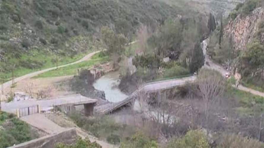 اسرائيل تقطع طرقات وجسور في الجنوب....اهداف غامضة لكن مقلقة