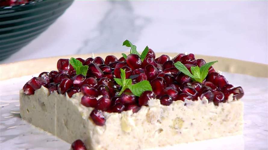 من المتبل إلى المحمرة… وصفات صيامية مميزة مع الشيف حنا طويل (فيديو)