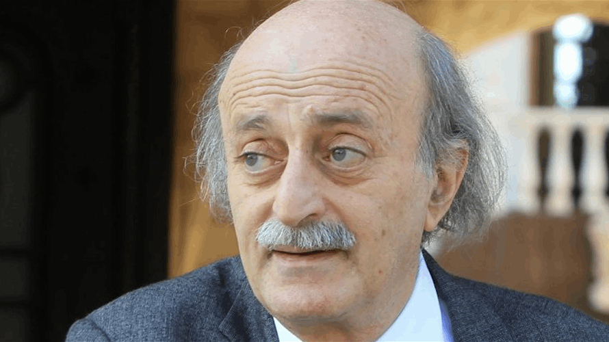 جنبلاط تلقى اتصالا من أسامة سعد في ذكرى استشهاد والده