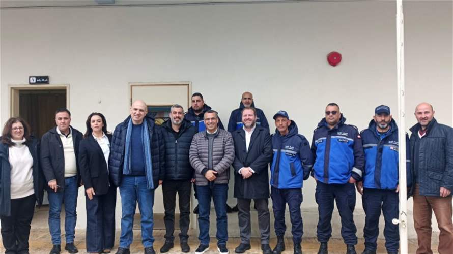 وزير الزراعة تفقد ثانوية حوش الأمراء الرسمية في زحلة للاطلاع على أوضاع النازحين