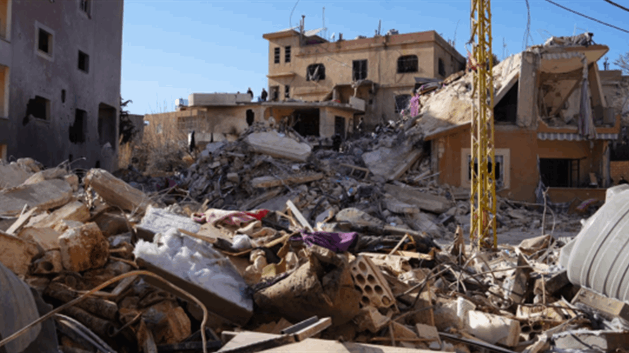 "أعيش كل يوم تحت وطأة الغارات والقصف الجوي"... شابة لبنانية توثّق معاناة جيل كامل في مناطق النزاع