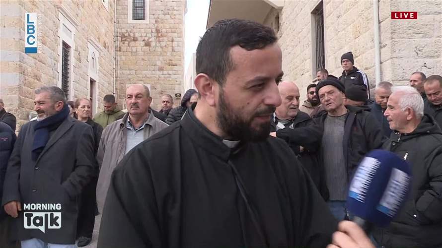 القليعة: أجراس تُرن ومؤمنون بانتظار السفير البابويّ