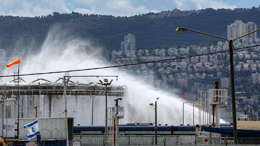 Israel advances in Lebanon as refinery fires, strikes signal escalation