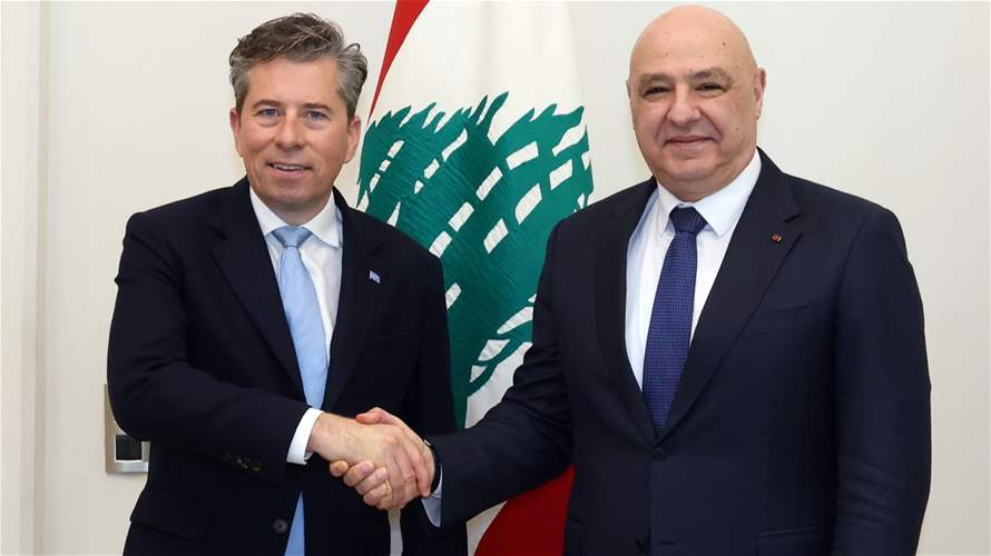 الرئيس عون استقبل مسؤول الأمم المتحدة للشؤون الإنسانية والاغاثية: للتوصل إلى حلول مستدامة بما يحفظ سيادة لبنان وأمنه واستقراره