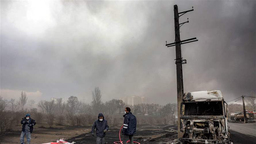 Loud explosions hit Iranian capital: AFP journalist