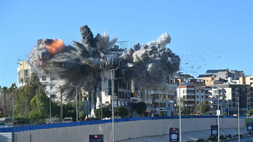 Israel strikes in Lebanon push death toll past 1,300, ministry reports