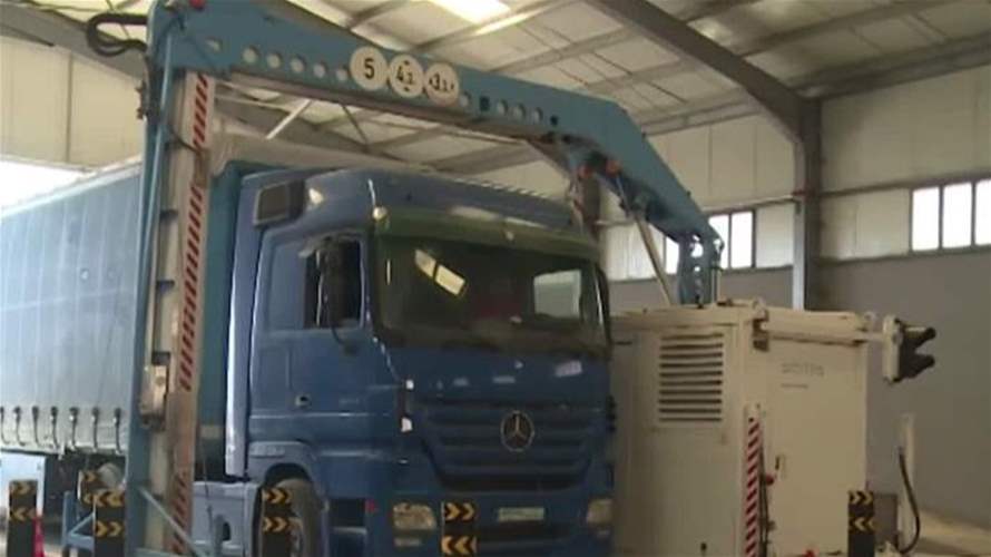 المعبر البري الوحيد للتجارة في لبنان مهدد