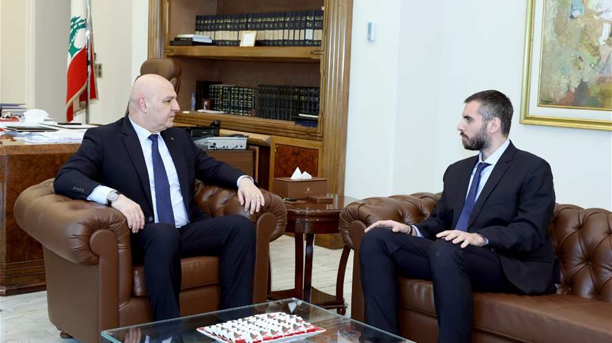 لقاءات للرئيس عون...