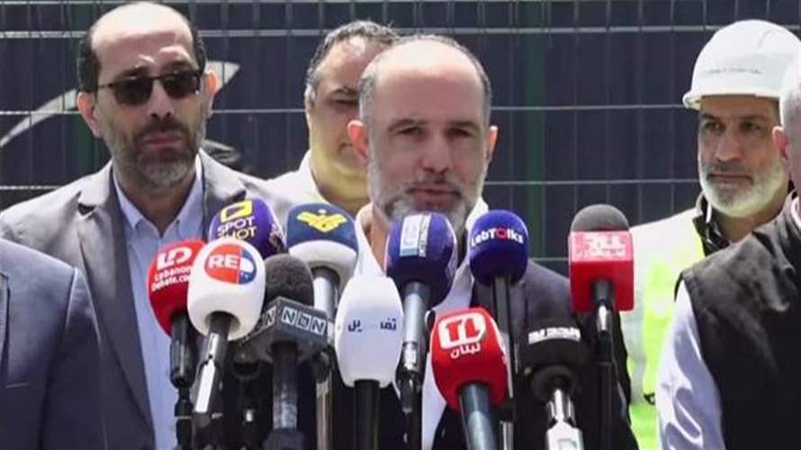 بعد نجاح المساعي لتجنيب استهداف معبر المصنع... ادارة الجمارك: نعمل في العطلة الرسمية