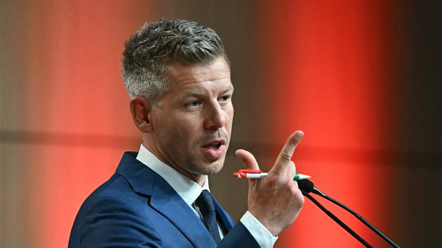 ماديار الفائز بالانتخابات المجرية يتعهد إطلاق "عصر جديد" وتغيير النظام "بالكامل"