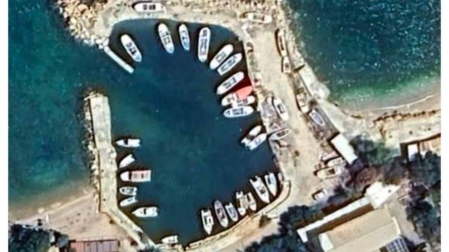 رسامني: استهداف وتدمير مرفأ الصيادين في الناقورة انتهاك للقوانين والاتفاقيات الدولية وندعو لاتخاذ الإجراءات اللازمة لحماية المرافق البحرية المدنية