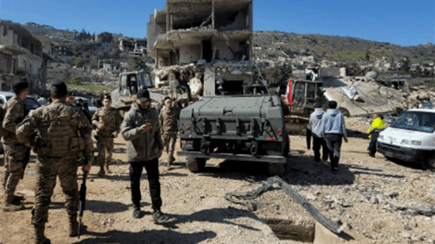 Civil Defense and Lebanese Army organize return of southern residents as leaflets warn of landmine risks