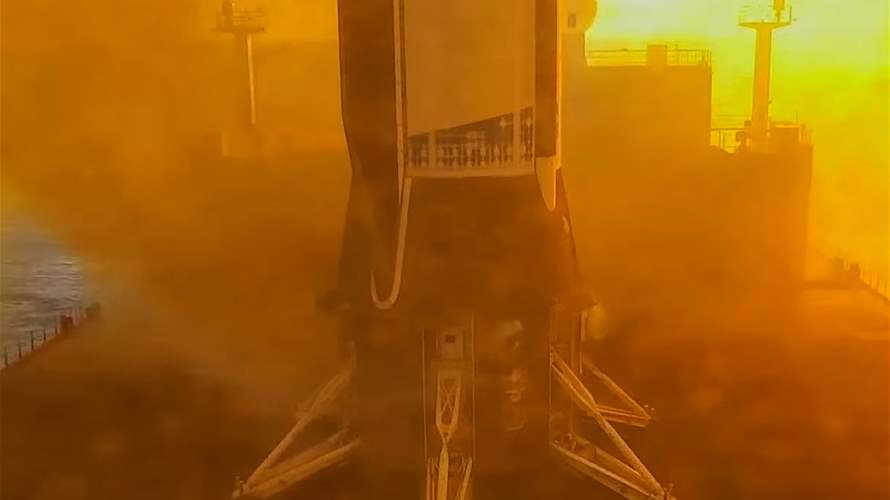 "بلو أوريجين" تطلق صاروخ "نيو غلين"