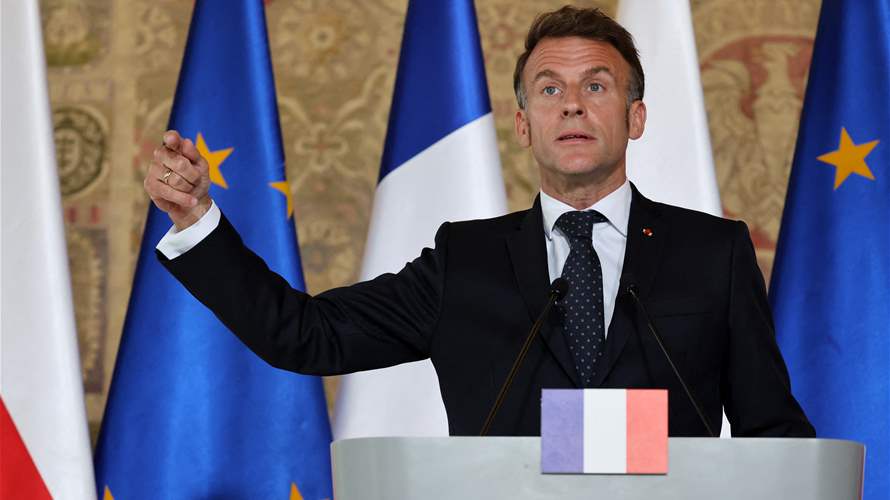 Macron 'reasonably optimistic' EU aid to reach Ukraine